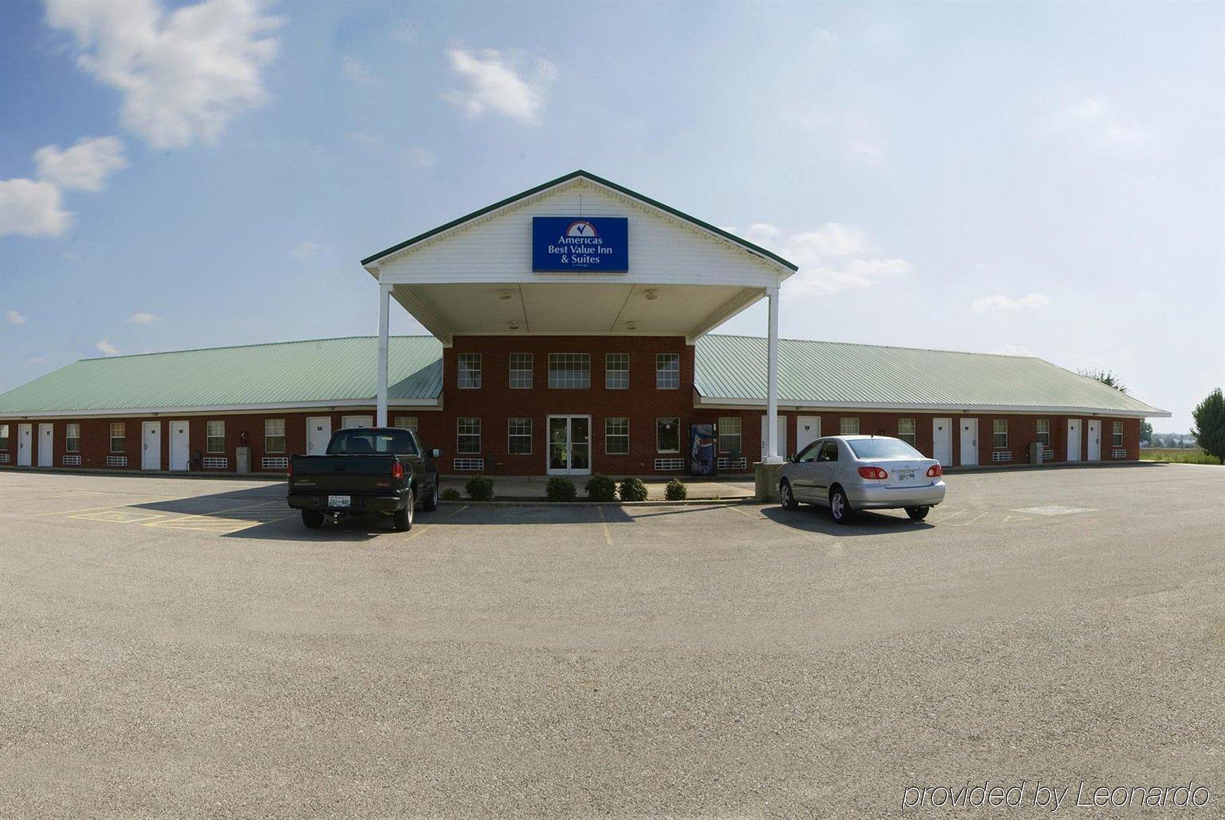 Americas Best Value Inn & Suites Mt. Pleasant Mount Pleasant Exterior photo